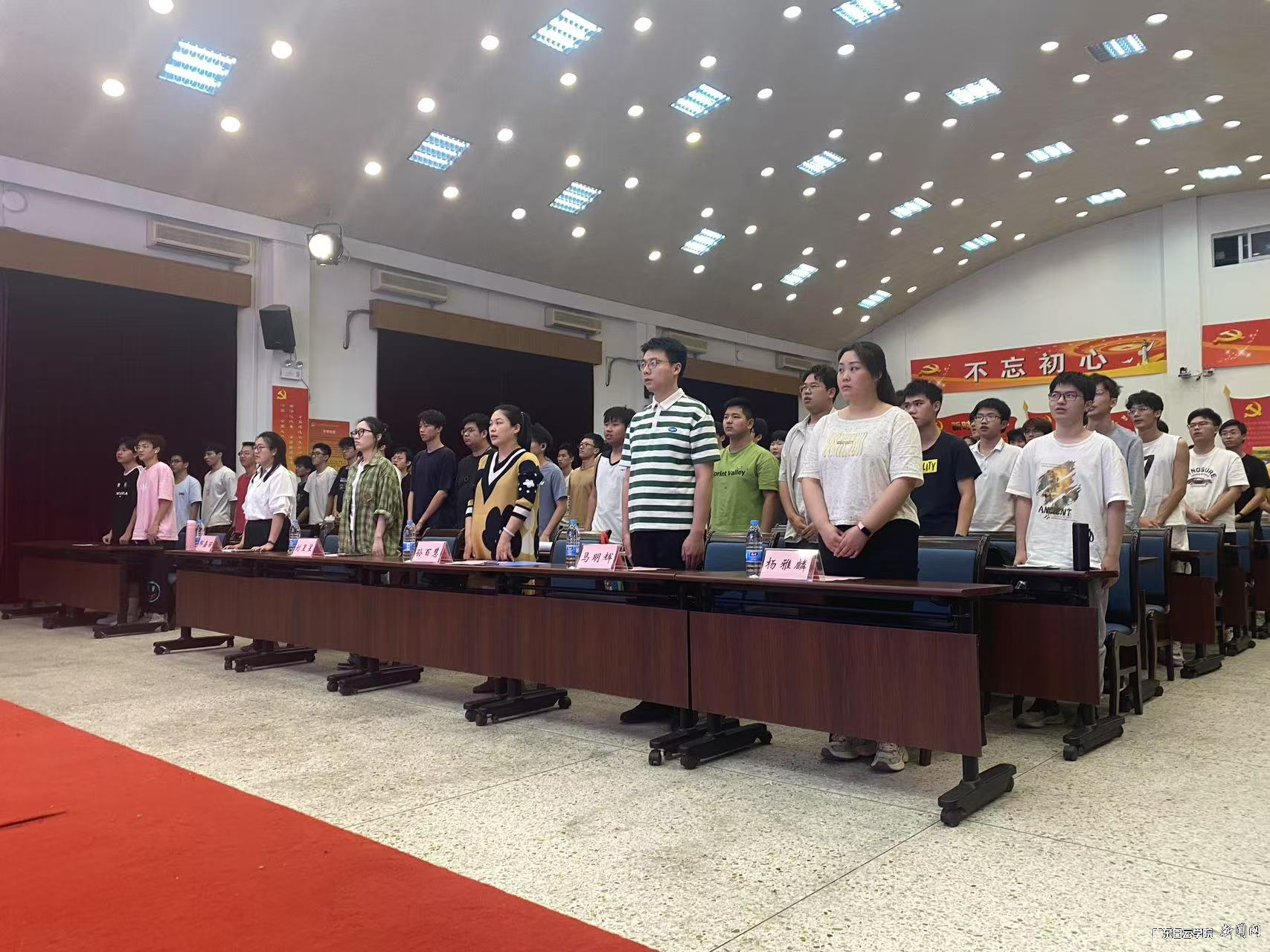 图片 1.png 图片 1.png